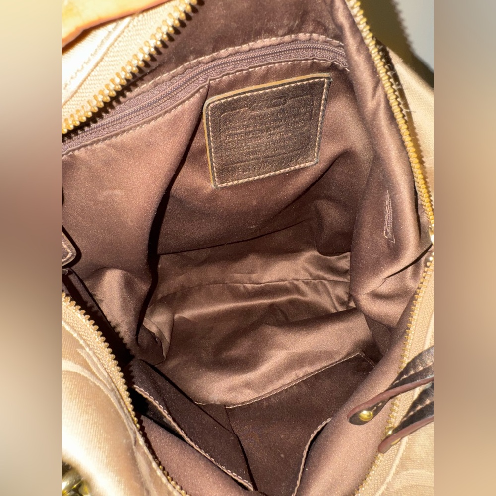 Coach shoulder bag - Picture 4 of 13